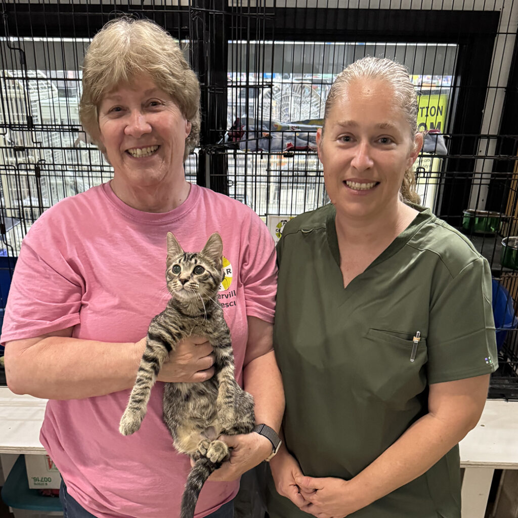 Donna and Jana Volunteers